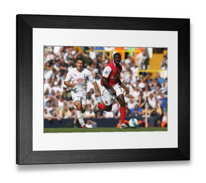 Framed Print : Kolo Toure (Arsenal) Steed Malbranque (Tottenham) Framed Print : Kolo Toure (Arsenal) Steed Malbranque (Tottenham)