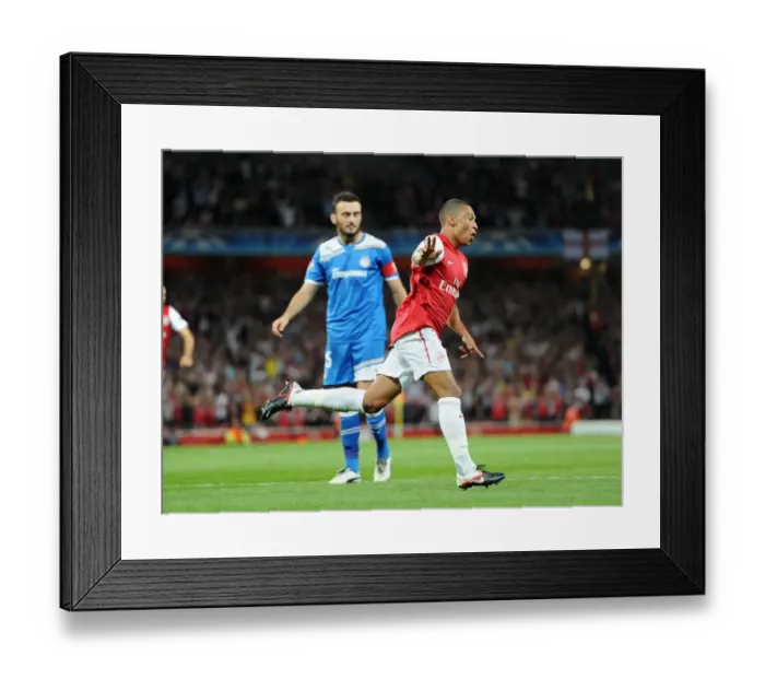 Framed Print : Oxlade-Chamberlain Scores First Champions League Goal: Arsenal Beats Olympiacos 2-1 (28.9.11) Framed Print : Oxlade-Chamberlain Scores First Champions League Goal: Arsenal Beats Olympiacos 2-1 (28.9.11)