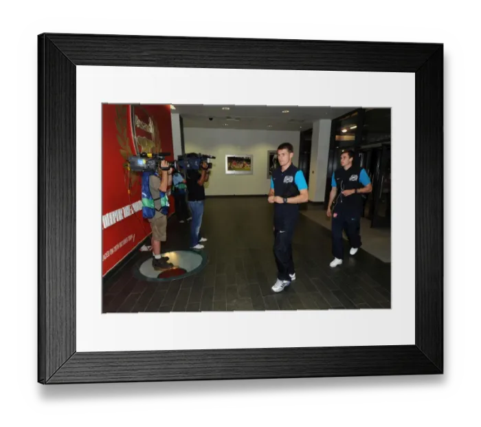 Framed Print : Aaron Ramsey and Carl Jenkinson (Arsenal) in the players entance. Arsenal 2: 1 Olympiacos Framed Print : Aaron Ramsey and Carl Jenkinson (Arsenal) in the players entance. Arsenal 2: 1 Olympiacos
