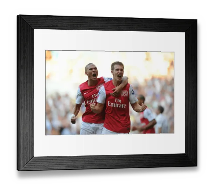 Framed Print : Ramsey's Dramatic Goal: Arsenal's Comeback at White Hart Lane (2-1)
