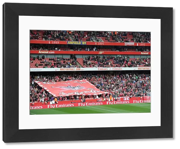 Arsenal fans flag. Arsenal 2: 1 Sunderland. Barclays Premier League. Emirates Stadium, 16  /  10  /  11