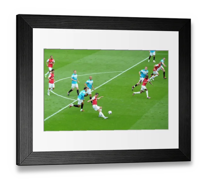 Framed Print : Robin van Persie (Arsenal) chips the ball against the post under pressure from Kieran Richardson Framed Print : Robin van Persie (Arsenal) chips the ball against the post under pressure from Kieran Richardson