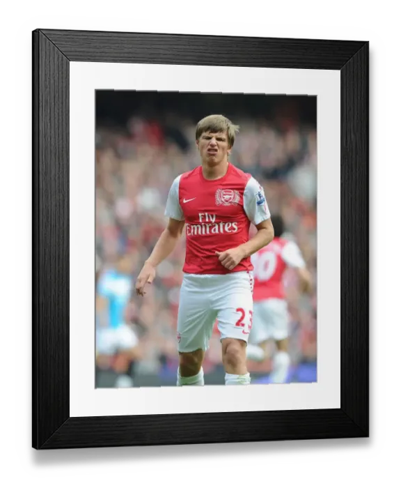Framed Print : Arshavin in Action: Arsenal vs Sunderland, Premier League 2011-12