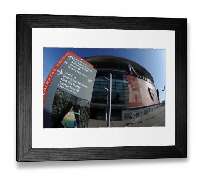 Framed Print : Arsenal vs. Sunderland: Premier League Clash at Emirates Stadium Framed Print : Arsenal vs. Sunderland: Premier League Clash at Emirates Stadium