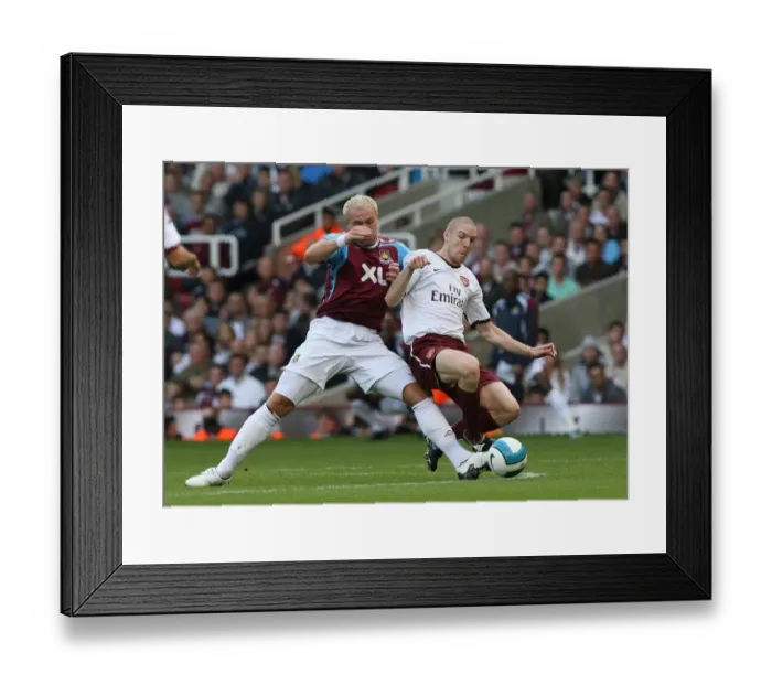 Framed Print : Philippe Senderos (Arsenal) Dean Ashton (West Ham)