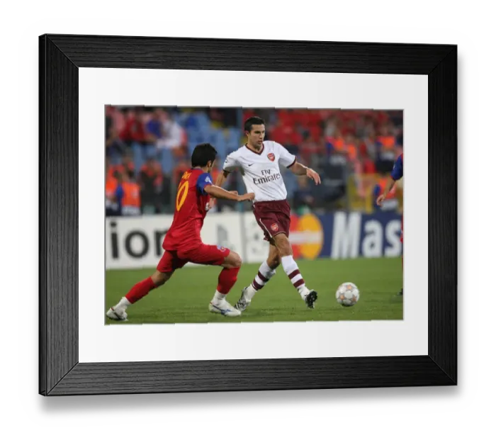 Framed Print : Robin van Persie (Arsenal) Nicolae Dica (Steaua)