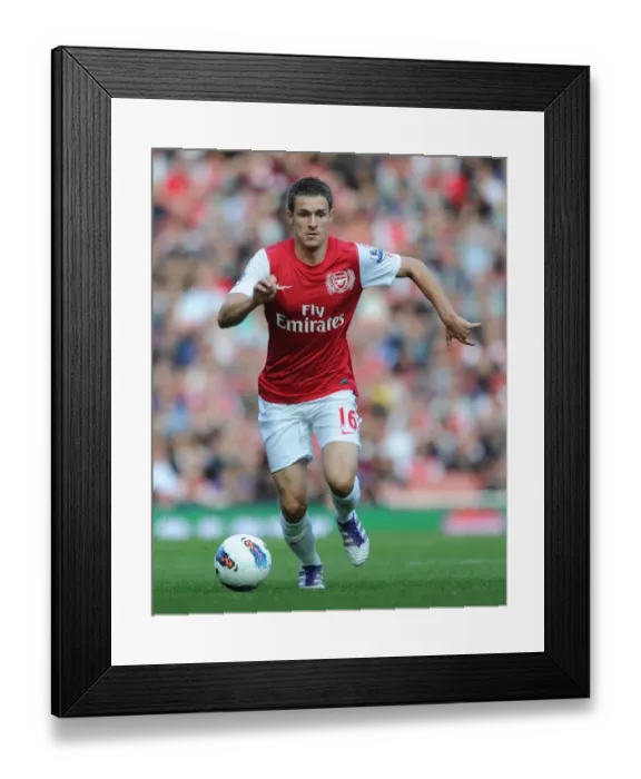 Framed Print : Arsenal's Aaron Ramsey Scores Game-Winning Goal vs Stoke City (2011)