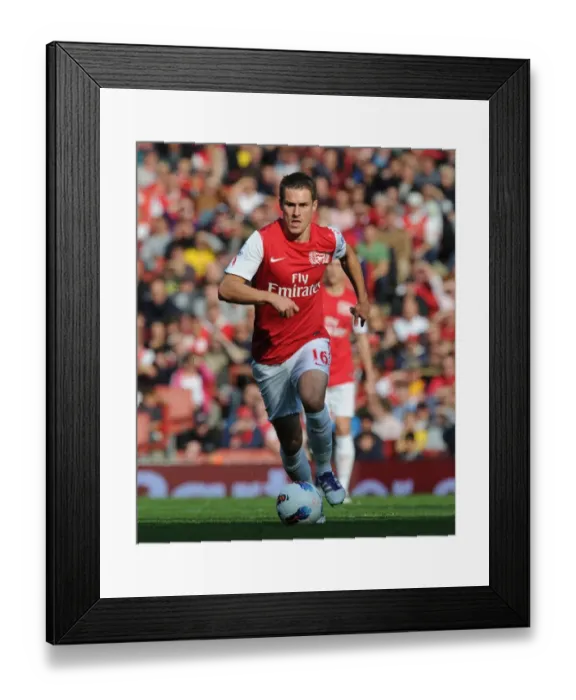 Framed Print : Arsenal's Game-Winning Moment: Aaron Ramsey's Goal vs. Stoke City (October 2011) - 3-1 Triumph