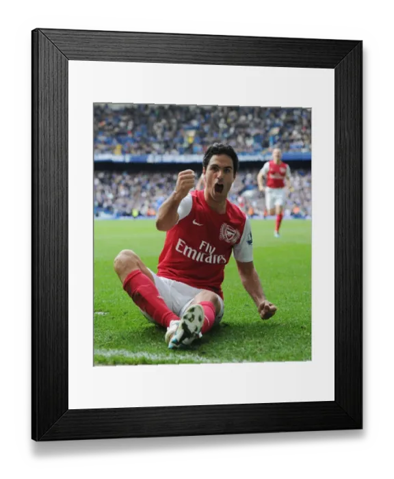 Framed Print : Arsenal's Five-Goal Rout of Chelsea in the 2011-12 Premier League: Mikel Arteta and Robin van Persie Celebrate
