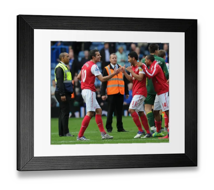 Framed Print : Arsenal's Triumph: Van Persie, Santos, and Walcott Celebrate in Chelsea vs Arsenal, Premier League 2011-12 Framed Print : Arsenal's Triumph: Van Persie, Santos, and Walcott Celebrate in Chelsea vs Arsenal, Premier League 2011-12