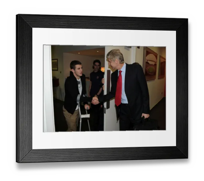 Framed Print : Arsenal's Jack Wilshere and Arsene Wenger Share a Moment Before Arsenal vs. Marseille, UEFA Champions League (0:0), Group F, Emirates Stadium, 11 / 1 / 11