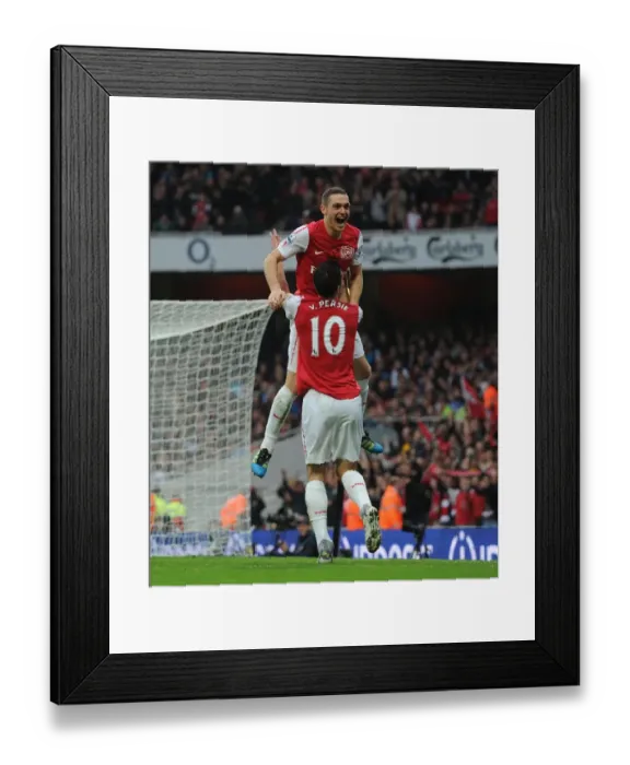 Framed Print : Arsenal's Vermaelen and van Persie Celebrate Goal Against West Bromwich Albion (2011-12)