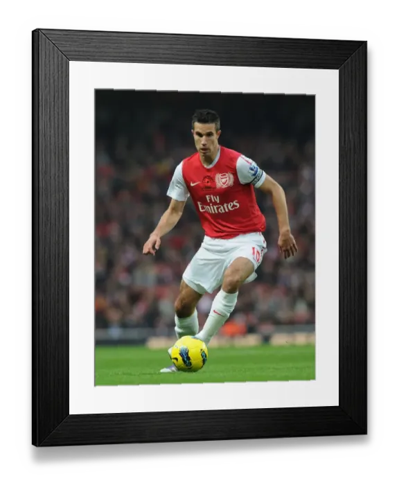 Framed Print : Robin van Persie in Action: Arsenal vs West Bromwich Albion, Premier League 2011-12
