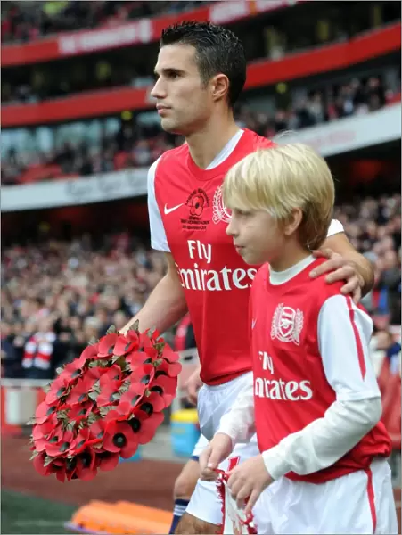 Robin van Persie's Triumph: Arsenal Crushes West Bromwich Albion 3-0 in Premier League, Remembrance Day Tribute at Emirates Stadium