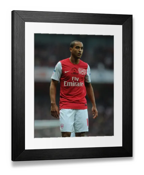 Framed Print : Theo Walcott in Action: Arsenal vs. West Bromwich Albion, Premier League 2011-12