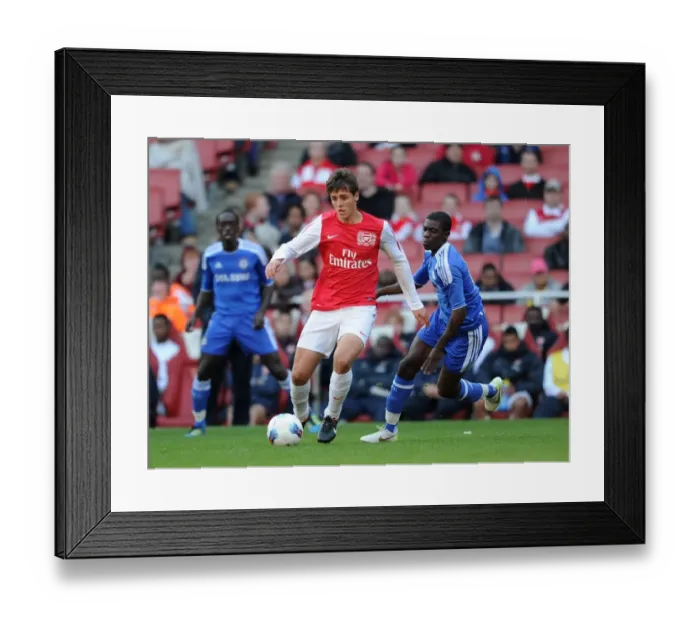 Framed Print : Alban Bunjaku (Arsenal) Jeremie Boga (Chelsea). Arsenal U18 1: 0 Chelsea U18