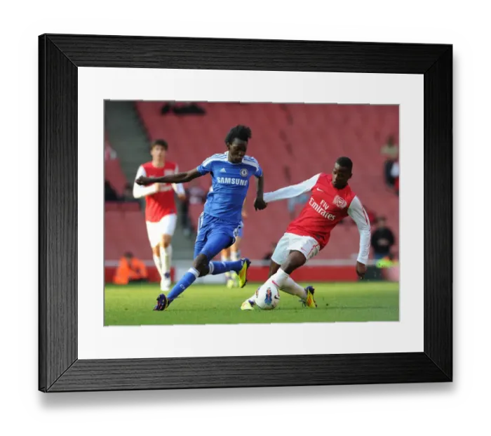 Framed Print : Nigel Neita (Arsenal) Bertrand Traore (Chelsea). Arsenal U18 1: 0 Chelsea U18 Framed Print : Nigel Neita (Arsenal) Bertrand Traore (Chelsea). Arsenal U18 1: 0 Chelsea U18