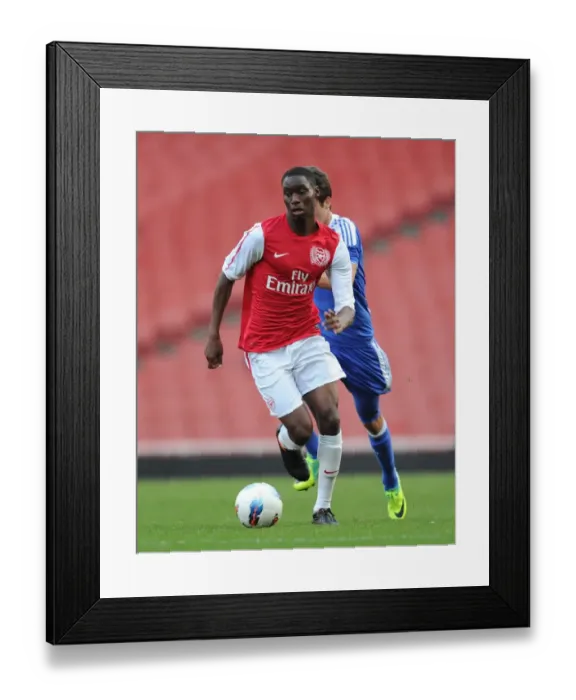 Framed Print : Jordan Wynter Scores the Thrilling Winning Goal for Arsenal U18 against Chelsea U18 at Emirages Stadium (October 23, 2011) Framed Print : Jordan Wynter Scores the Thrilling Winning Goal for Arsenal U18 against Chelsea U18 at Emirages Stadium (October 23, 2011)