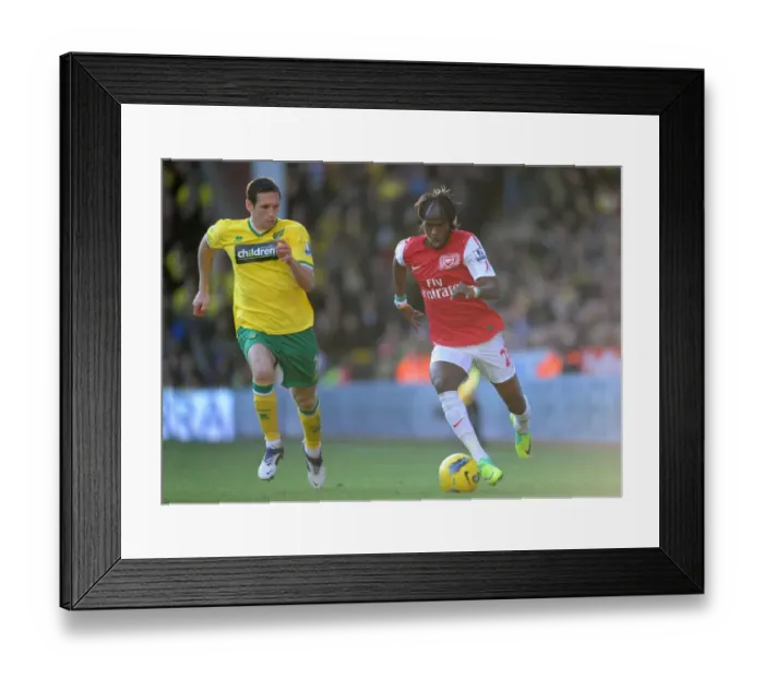 Framed Print : Gervinho vs. Andrew Crofts: Clash at Carrow Road - Premier League Showdown, Norwich City vs. Arsenal (November 19, 2011) Framed Print : Gervinho vs. Andrew Crofts: Clash at Carrow Road - Premier League Showdown, Norwich City vs. Arsenal (November 19, 2011)