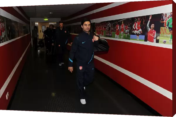 Mikel Arteta of Arsenal before the UEFA Champions League Group F match between Arsenal FC