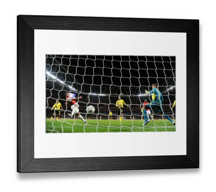 Framed Print : Robin van Persie Scores Past Roman Weidenfeller: Arsenal vs Borussia Dortmund, UEFA Champions League, 2011