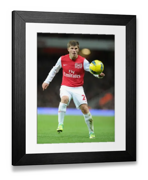 Framed Print : Arsenal's Andrey Arshavin in Action against Fulham, Premier League 2011-12
