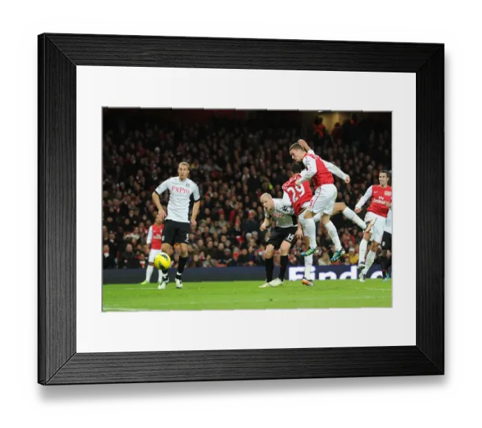 Framed Print : Thomas Vermaelen Scores the Winner: Arsenal vs. Fulham, Premier League 2011-12 Framed Print : Thomas Vermaelen Scores the Winner: Arsenal vs. Fulham, Premier League 2011-12