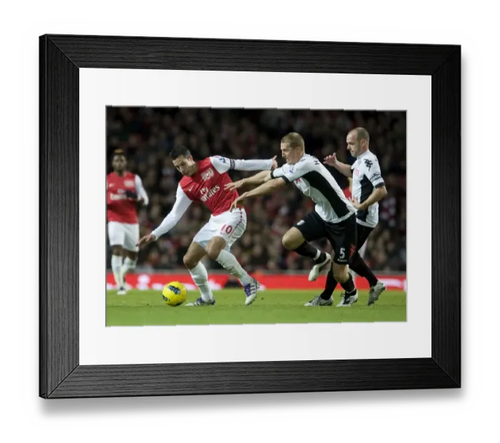 Framed Print : Arsenal's Robin van Persie Scores Past Fulham's Brede Hangeland (2011-12 Season)