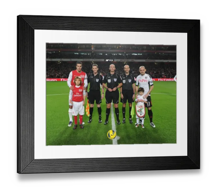 Framed Print : Arsenal vs Fulham: Premier League Clash at Emirates Stadium (2011-12)