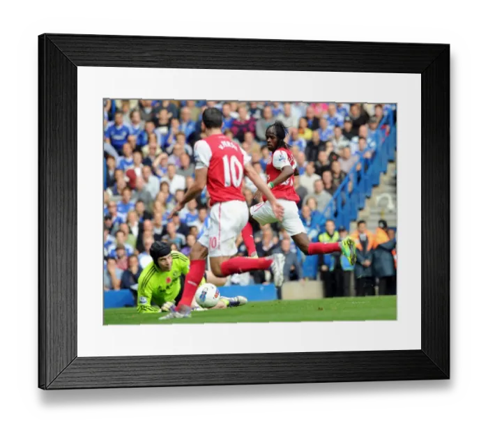Framed Print : Gervinho to Van Persie: Arsenal's Comeback at Stamford Bridge (5-3) Framed Print : Gervinho to Van Persie: Arsenal's Comeback at Stamford Bridge (5-3)