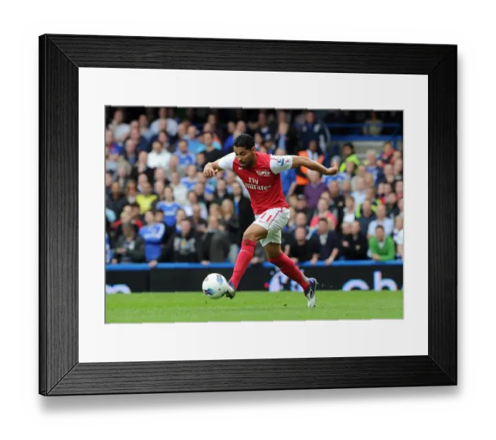 Framed Print : Andre Santos (Arsenal). Chelsea 3: 5 Arsenal. Barclays Premier League. Stamford Bridge, 29  /  10  /  11