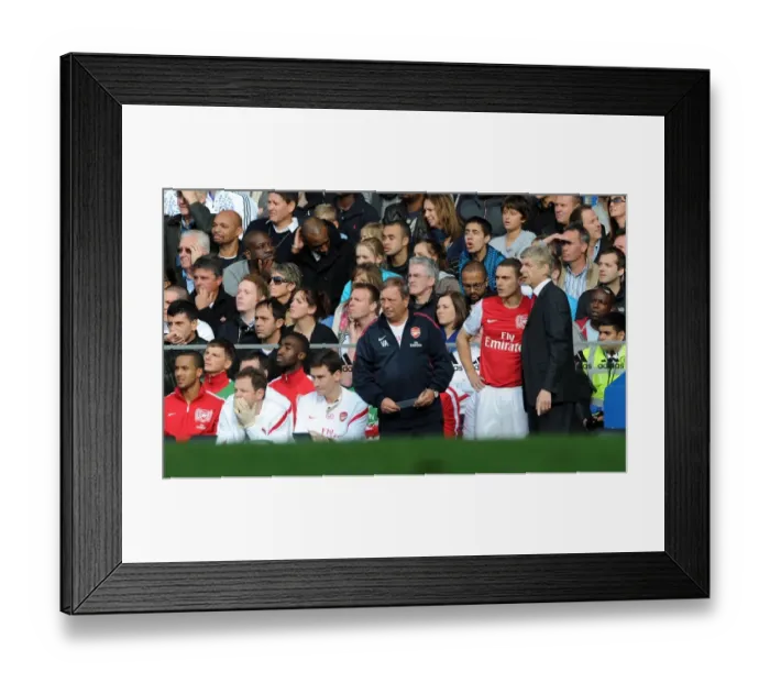 Framed Print : Arsene Wenger Calls on Vermaelen: Dramatic Comeback for Arsenal against Chelsea in Premier League (3-5) Framed Print : Arsene Wenger Calls on Vermaelen: Dramatic Comeback for Arsenal against Chelsea in Premier League (3-5)