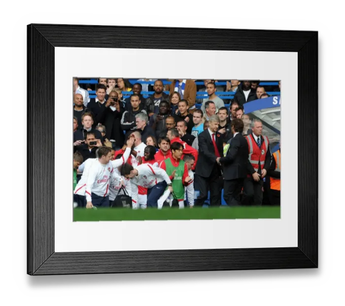 Framed Print : Arsene Wenger and Andre Villas-Boas: A Battle of Titans - Chelsea 3:5 Arsenal (Premier League, Stamford Bridge, 29 / 10 / 11)