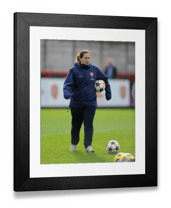 Framed Print : Arsenal Ladies 5-1 Victory Over Rayo Vallecano in UEFA Women's Champions League: Harvey's Team Advances