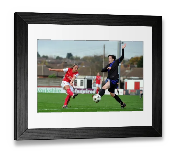 Framed Print : Arsenal Women's Team Defeats Rayo Vallecano 5-1 in UEFA Champions League: Jordan Nobbs Scores Brace