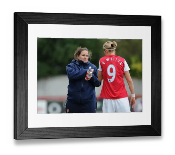Framed Print : Arsenal Women's Dominance: Laura Harvey and Ellen White Lead 6-0 Victory over Bobruichanka in UEFA Champions League