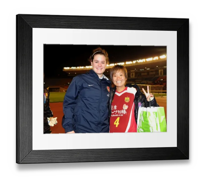 Framed Print : INAC Kobe vs. Arsenal Ladies: 1-1 Stalemate in Charity Match at Nishigaoka Stadium, Tokyo (November 30, 2011) Framed Print : INAC Kobe vs. Arsenal Ladies: 1-1 Stalemate in Charity Match at Nishigaoka Stadium, Tokyo (November 30, 2011)