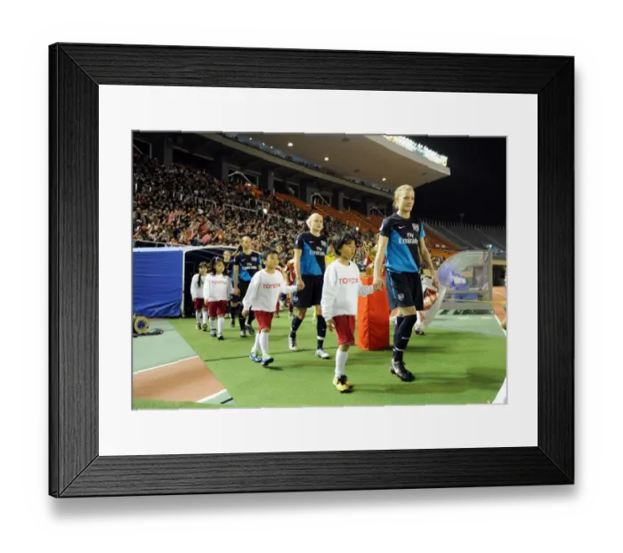 Framed Print : Arsenal Ladies vs INAC Kobe: Katie Chapman and Steph Houghton's Battle in Tokyo Charity Match Framed Print : Arsenal Ladies vs INAC Kobe: Katie Chapman and Steph Houghton's Battle in Tokyo Charity Match