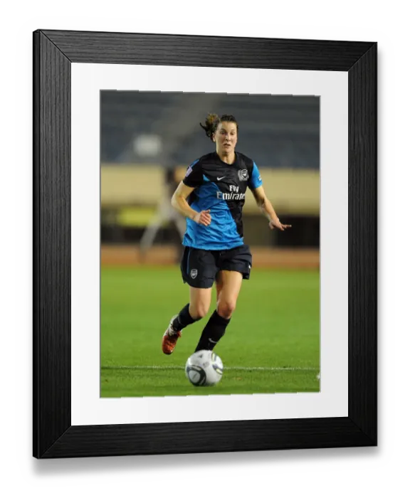 Framed Print : Arsenal Ladies vs INAC Kobe: Niamh Fahey's Thrilling Performance in the 1-1 Charity Draw at Nishigaoka Stadium, Tokyo