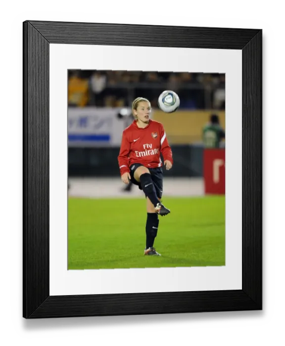 Framed Print : Arsenal's Kim Little Prepares for INAC Kobe Charity Match at Nishigaoka Stadium
