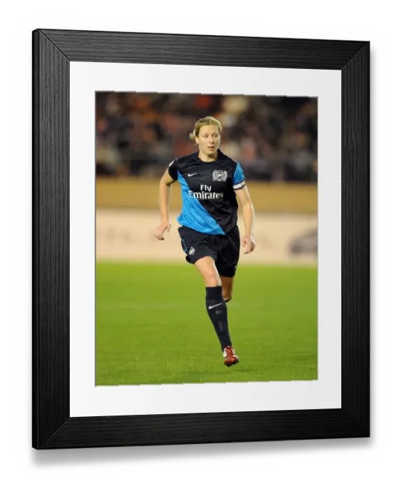 Framed Print : Arsenal Ladies vs INAC Kobe: 1-1 Charity Draw at Nishigaoka Stadium, Tokyo (November 30, 2011)