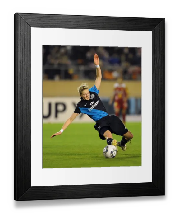 Framed Print : Ellen White's Brilliant Performance in 1-1 Charity Draw: Arsenal Ladies vs INAC Kobe at Nishigaoka Stadium, Tokyo (30 / 11 / 11) Framed Print : Ellen White's Brilliant Performance in 1-1 Charity Draw: Arsenal Ladies vs INAC Kobe at Nishigaoka Stadium, Tokyo (30 / 11 / 11)