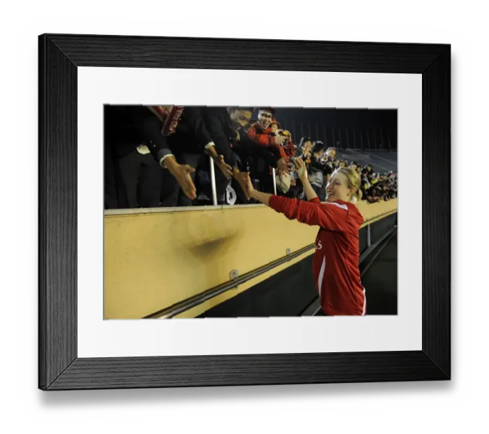 Framed Print : Arsenal Ladies vs. INAC Kobe: A 1-1 Charity Battle - Ellen White's Inspiring High-Five with Fans