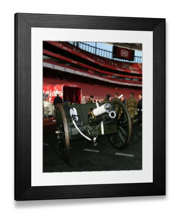 Framed Print : Arsenal Gun Crew Before Arsenal vs. Everton, Premier League 2011-12
