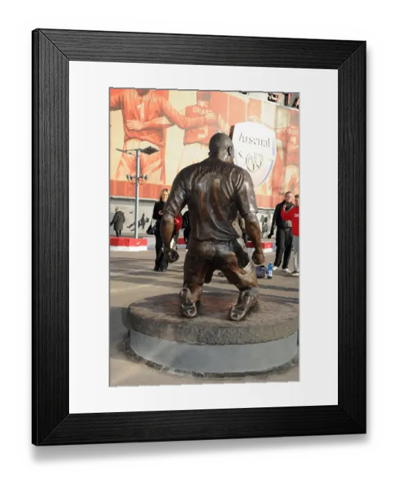Framed Print : Thierry Henry Tribute: Arsenal Legends Return as Arsenal Host Everton at Emirates Stadium, London, 2011 Framed Print : Thierry Henry Tribute: Arsenal Legends Return as Arsenal Host Everton at Emirates Stadium, London, 2011