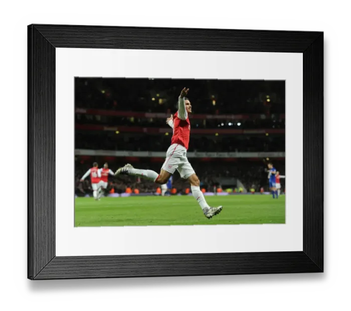 Framed Print : Robin van Persie Scores First Goal: Arsenal vs. Everton, Premier League 2011-12 Framed Print : Robin van Persie Scores First Goal: Arsenal vs. Everton, Premier League 2011-12