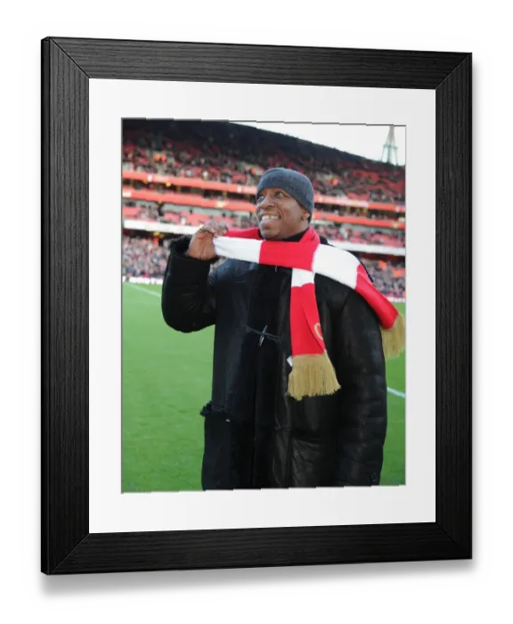 Framed Print : Ian Wright Returns to Arsenal: Arsenal v Everton, Premier League 2011-12