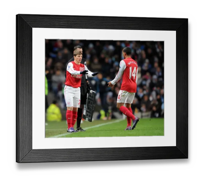 Framed Print : Arshavin Replaces Walcott: Manchester City vs Arsenal, Premier League 2011-12 Framed Print : Arshavin Replaces Walcott: Manchester City vs Arsenal, Premier League 2011-12
