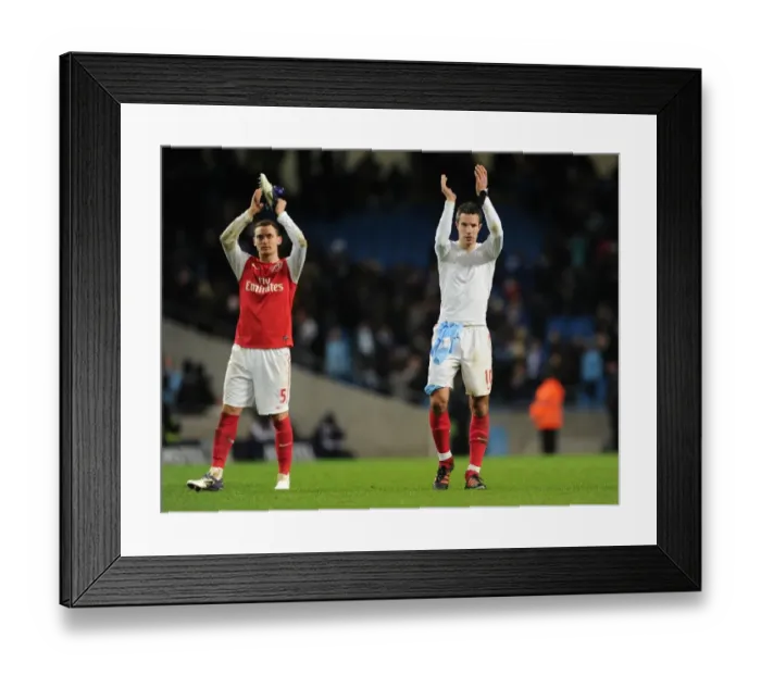 Framed Print : Victory Salute: Van Persie and Vermaelen Celebrate Arsenal's Win at Manchester City, 2011-12