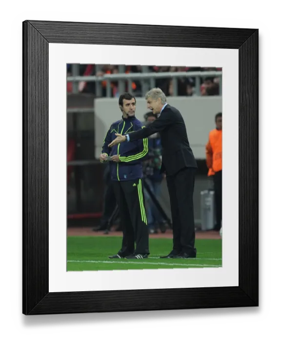 Framed Print : Arsene Wenger: Intense Conversation with Fourth Official during Olympiacos vs. Arsenal, UEFA Champions League (December 2011) Framed Print : Arsene Wenger: Intense Conversation with Fourth Official during Olympiacos vs. Arsenal, UEFA Champions League (December 2011)